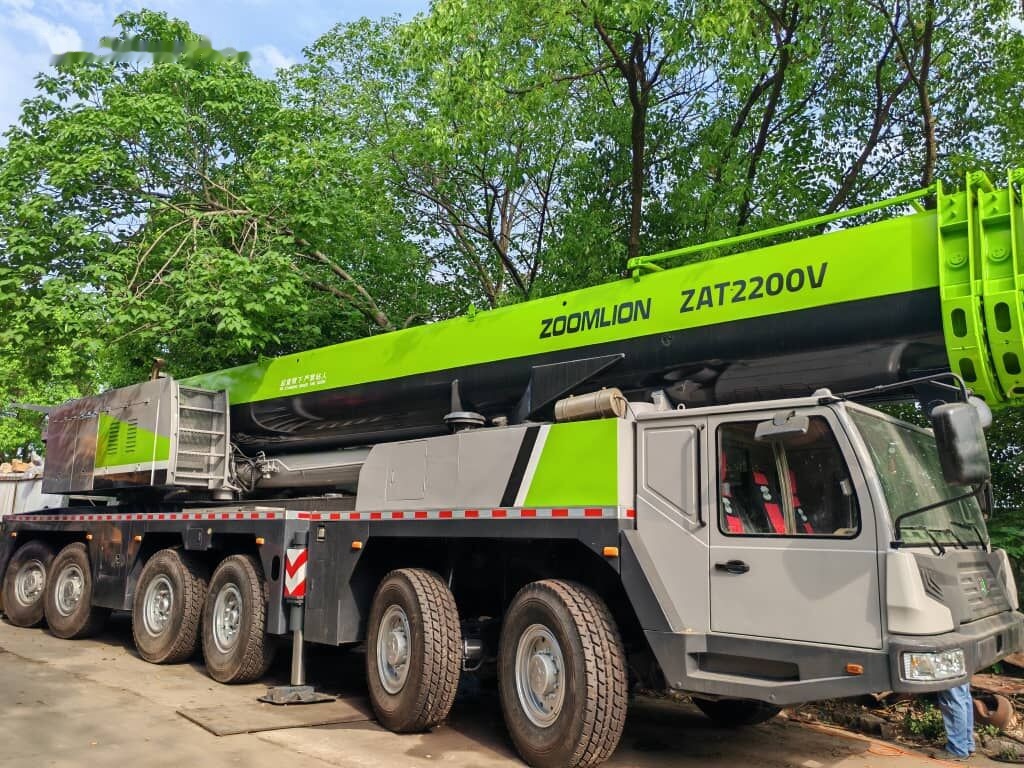 Zoomlion ZTC2200V 220T 220ton - Cẩu bánh lốp: hình 3 Zoomlion ZTC2200V 220T 220ton - Cẩu bánh lốp: hình 3