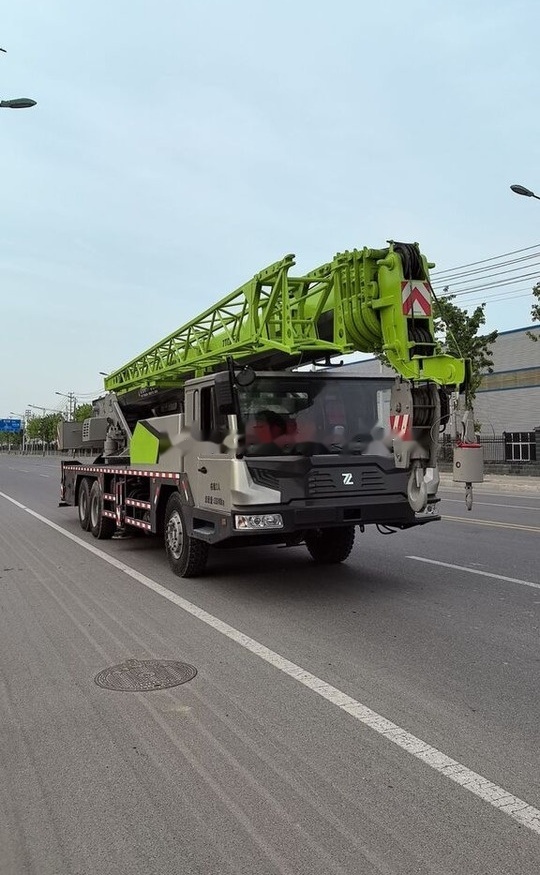 Zoomlion ZTC251V ZTC251V ZTC350 ZTV500 ZTC750 25T 25ton 35ton 50ton - Cẩu bánh lốp: hình 5 Zoomlion ZTC251V ZTC251V ZTC350 ZTV500 ZTC750 25T 25ton 35ton 50ton - Cẩu bánh lốp: hình 5