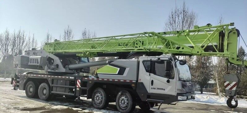 Zoomlion ZTC350 ZTC250 ZTC550 ZTC1000 - Cẩu bánh lốp: hình 2 Zoomlion ZTC350 ZTC250 ZTC550 ZTC1000 - Cẩu bánh lốp: hình 2