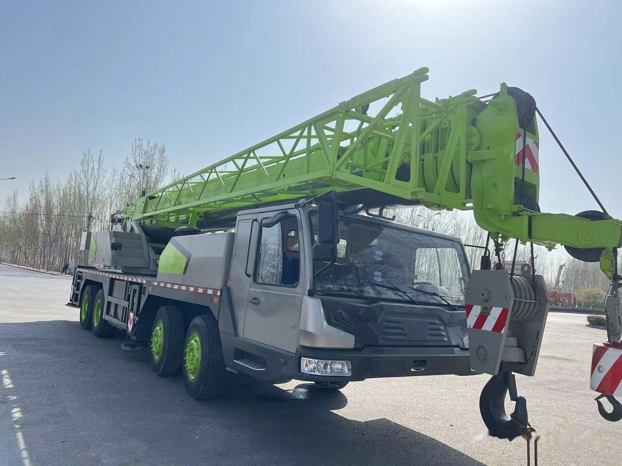 Zoomlion ZTC500V ZTC350 QY50D ZTC1000 50T 50ton - Cẩu bánh lốp: hình 3 Zoomlion ZTC500V ZTC350 QY50D ZTC1000 50T 50ton - Cẩu bánh lốp: hình 3