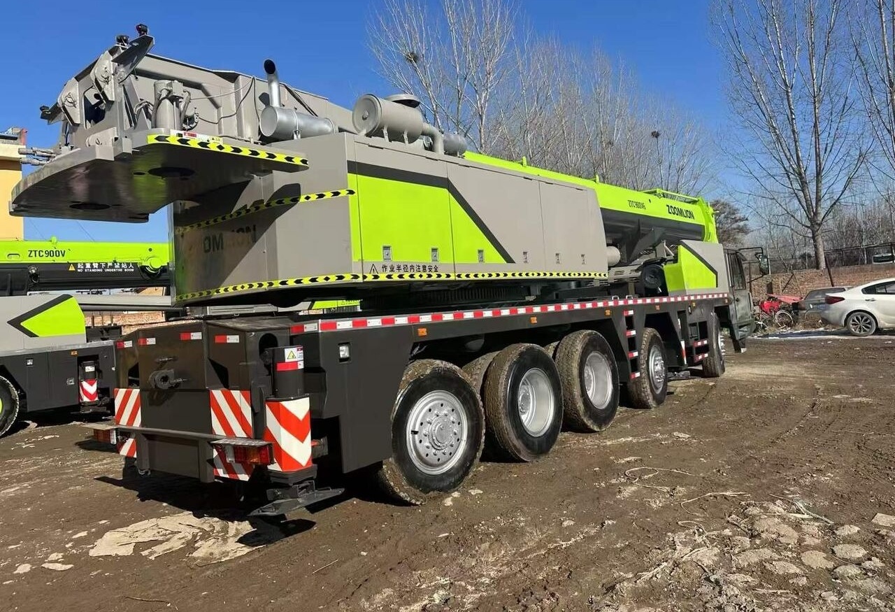 Zoomlion ZTC900V 90T 90ton 80ton 100ton - Cẩu bánh lốp: hình 5 Zoomlion ZTC900V 90T 90ton 80ton 100ton - Cẩu bánh lốp: hình 5