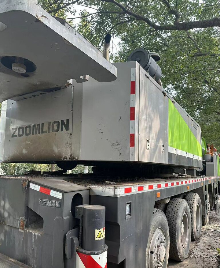 Zoomlion Zoomlion ZTC800V ZTV900V ZTC1000V ZTC110V 110 ton Zoomlion secon - Cẩu bánh lốp: hình 4 Zoomlion Zoomlion ZTC800V ZTV900V ZTC1000V ZTC110V 110 ton Zoomlion secon - Cẩu bánh lốp: hình 4