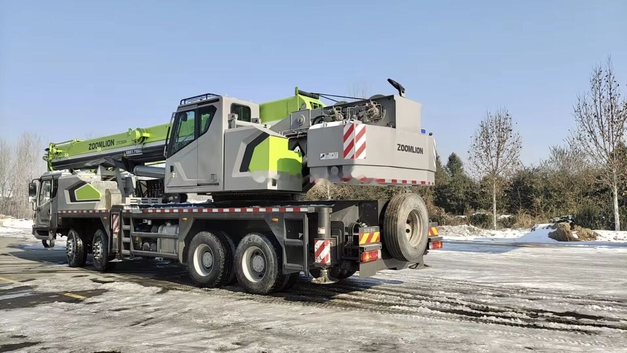 Zoomlion zoomlion ZTC350 ZTC500V ZTC700V ZTC900V 35 50 70 90 used truck c - Cẩu bánh lốp: hình 4 Zoomlion zoomlion ZTC350 ZTC500V ZTC700V ZTC900V 35 50 70 90 used truck c - Cẩu bánh lốp: hình 4