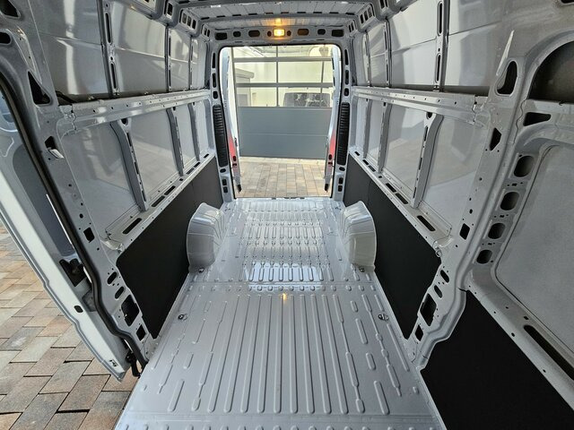 Cho thuê FIAT Ducato 35 MAXI L5H3 L4H3 17m³ 180PS Visibility... FIAT Ducato 35 MAXI L5H3 L4H3 17m³ 180PS Visibility...: hình 30