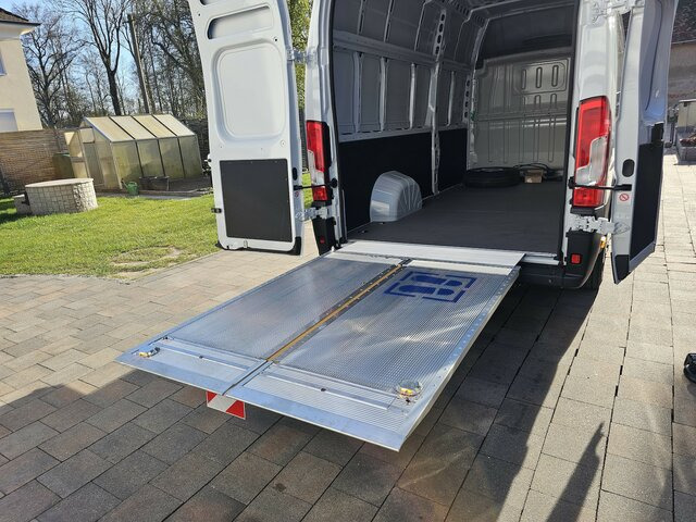 Xe van chở hàng mới FIAT Ducato 35 MAXI L5H3 L4H3 180 LBW BÄR VanLift: hình 19