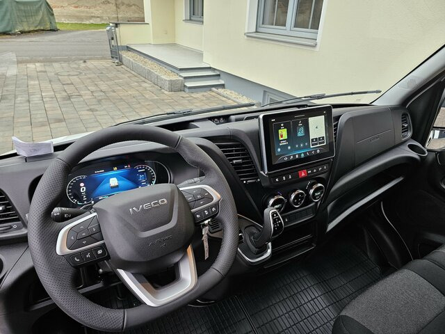 IVECO Daily 35S18HA8V DOKA Hi-Matic 12m³ L2H2 7 Sitze... - Xe van chở hàng, Xe tải van: hình 2 IVECO Daily 35S18HA8V DOKA Hi-Matic 12m³ L2H2 7 Sitze... - Xe van chở hàng, Xe tải van: hình 2