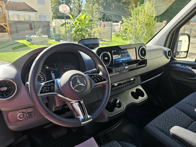 MERCEDES-BENZ Sprinter 317 CDI Kasten L2H2 AHK 3,5t MBUX10,25... - Xe van chở hàng: hình 3 MERCEDES-BENZ Sprinter 317 CDI Kasten L2H2 AHK 3,5t MBUX10,25... - Xe van chở hàng: hình 3