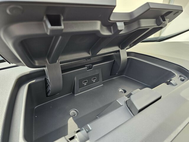RENAULT Trafic L2H1 3,0t Life 8 Sitzer LED PDC - Xe cứu thương: hình 5 RENAULT Trafic L2H1 3,0t Life 8 Sitzer LED PDC - Xe cứu thương: hình 5