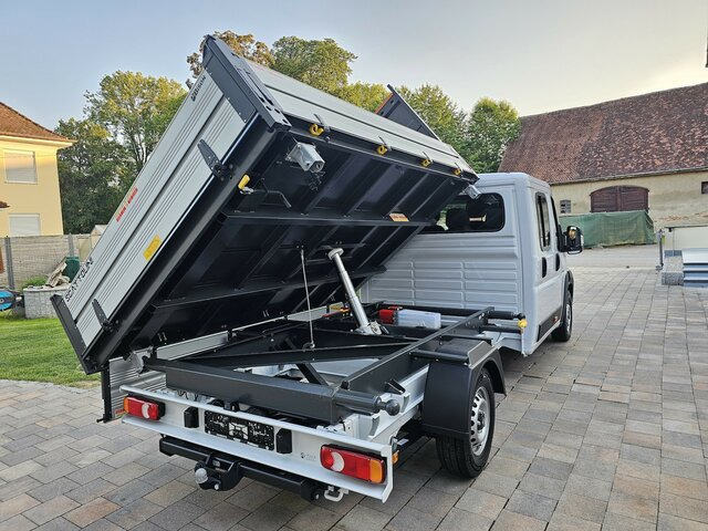 FIAT Ducato MAXI Serie 9.2 2025 DOKA 3-Seitenkiipper... - Xe tải: hình 2 FIAT Ducato MAXI Serie 9.2 2025 DOKA 3-Seitenkiipper... - Xe tải: hình 2