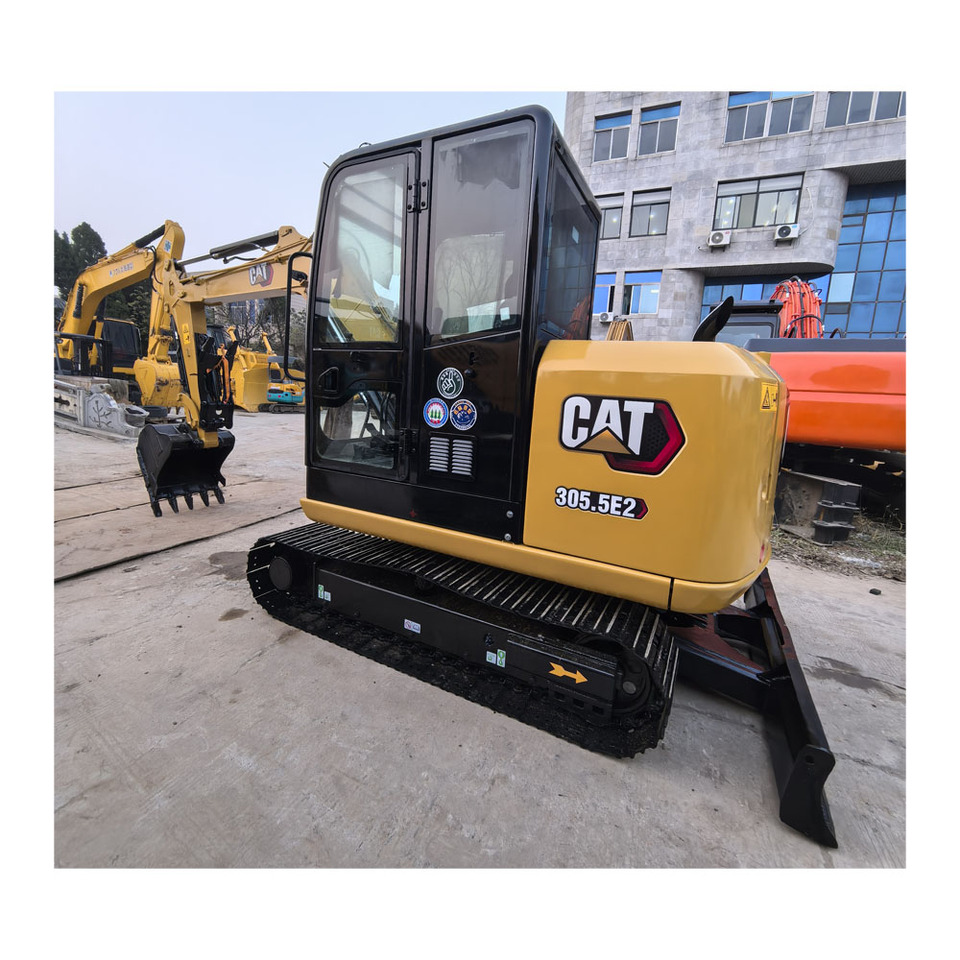 CAT 305.5E2 Excavator - Máy xúc bánh xích: hình 3 CAT 305.5E2 Excavator - Máy xúc bánh xích: hình 3