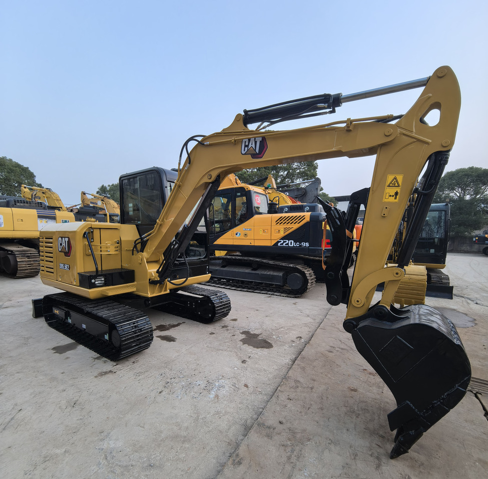 CAT 305.5E2 Excavator - Máy xúc mini: hình 2 CAT 305.5E2 Excavator - Máy xúc mini: hình 2