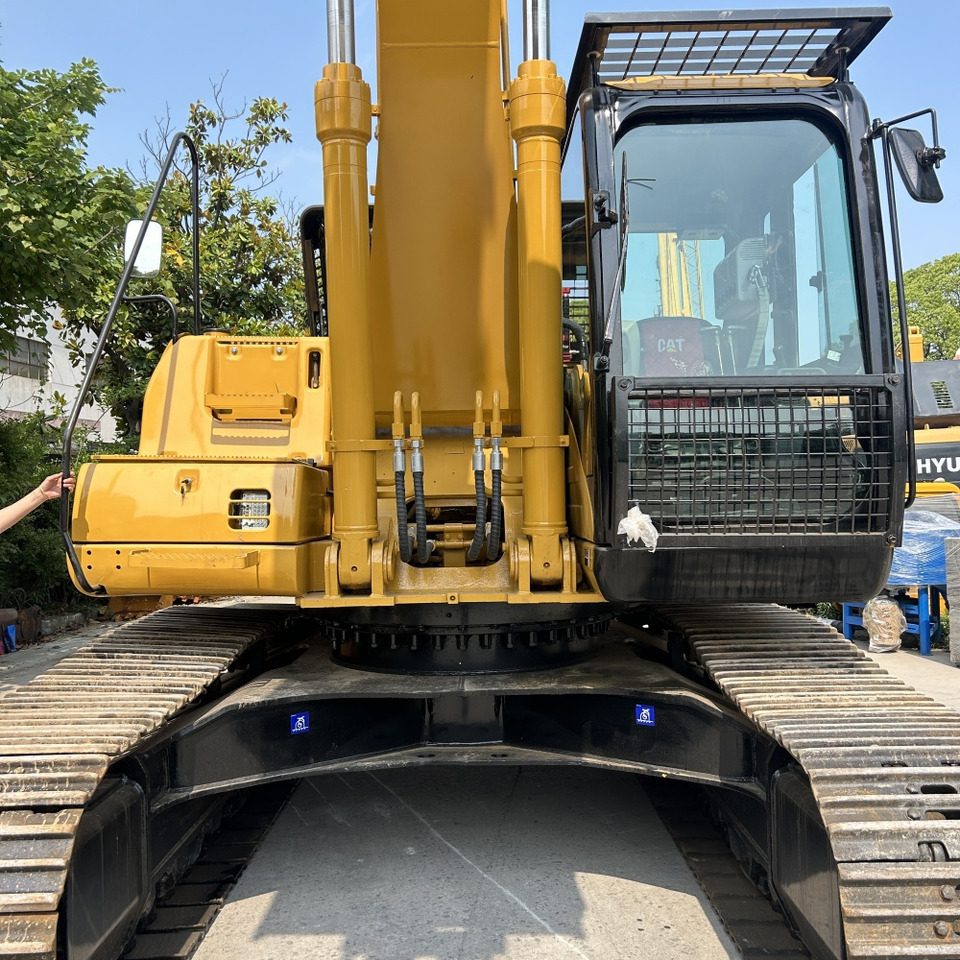 CAT 325C - Máy xúc bánh xích: hình 4 CAT 325C - Máy xúc bánh xích: hình 4