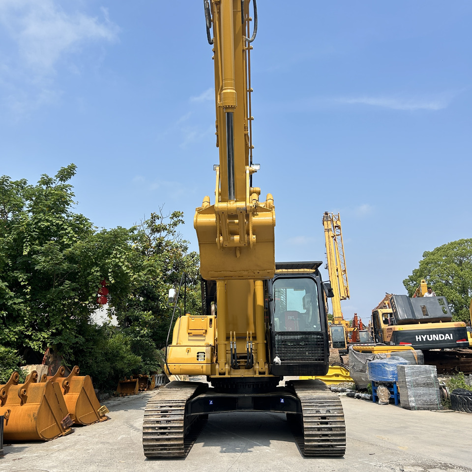 CAT 325C - Máy xúc bánh xích: hình 4 CAT 325C - Máy xúc bánh xích: hình 4