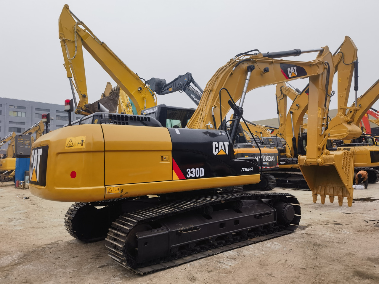 CAT 330D Excavator - Máy xúc bánh xích: hình 4 CAT 330D Excavator - Máy xúc bánh xích: hình 4