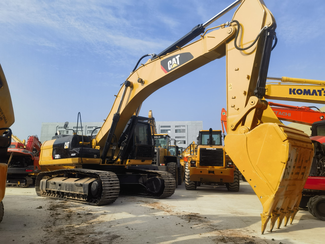 CAT 330D2L Excavator - Máy xúc bánh xích: hình 5 CAT 330D2L Excavator - Máy xúc bánh xích: hình 5