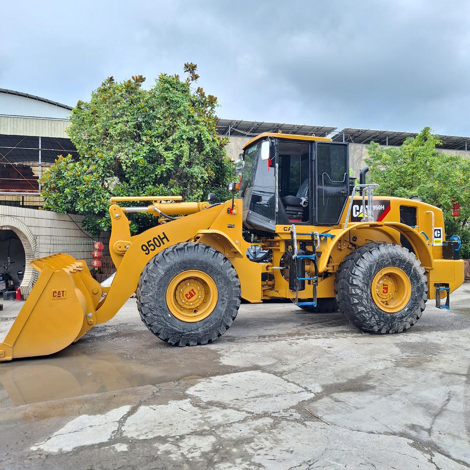 CAT 950H Loader - Máy xúc lật bánh lốp: hình 1 CAT 950H Loader - Máy xúc lật bánh lốp: hình 1
