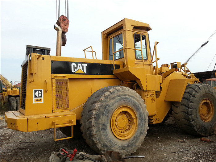 CAT 980F - Máy xúc lật bánh lốp: hình 3 CAT 980F - Máy xúc lật bánh lốp: hình 3