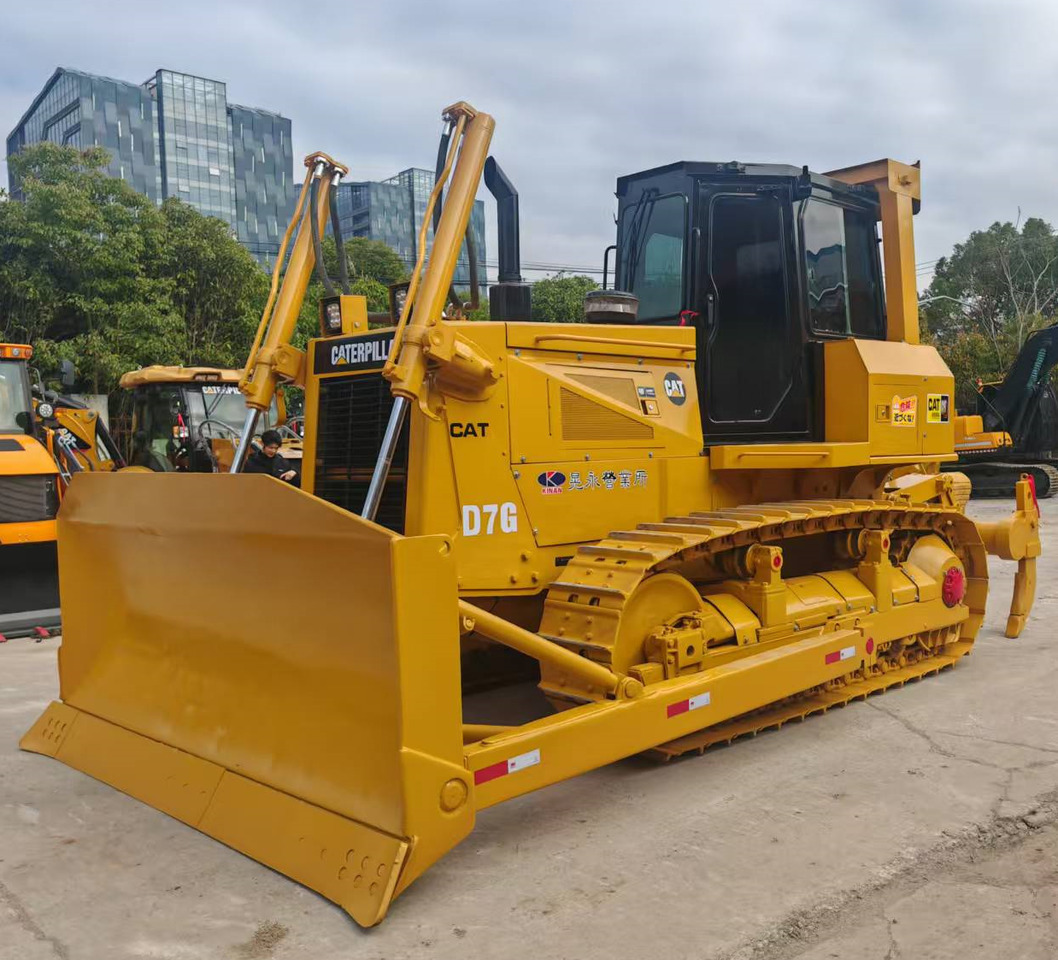 CAT D7G Bulldozer - Máy ủi: hình 3 CAT D7G Bulldozer - Máy ủi: hình 3
