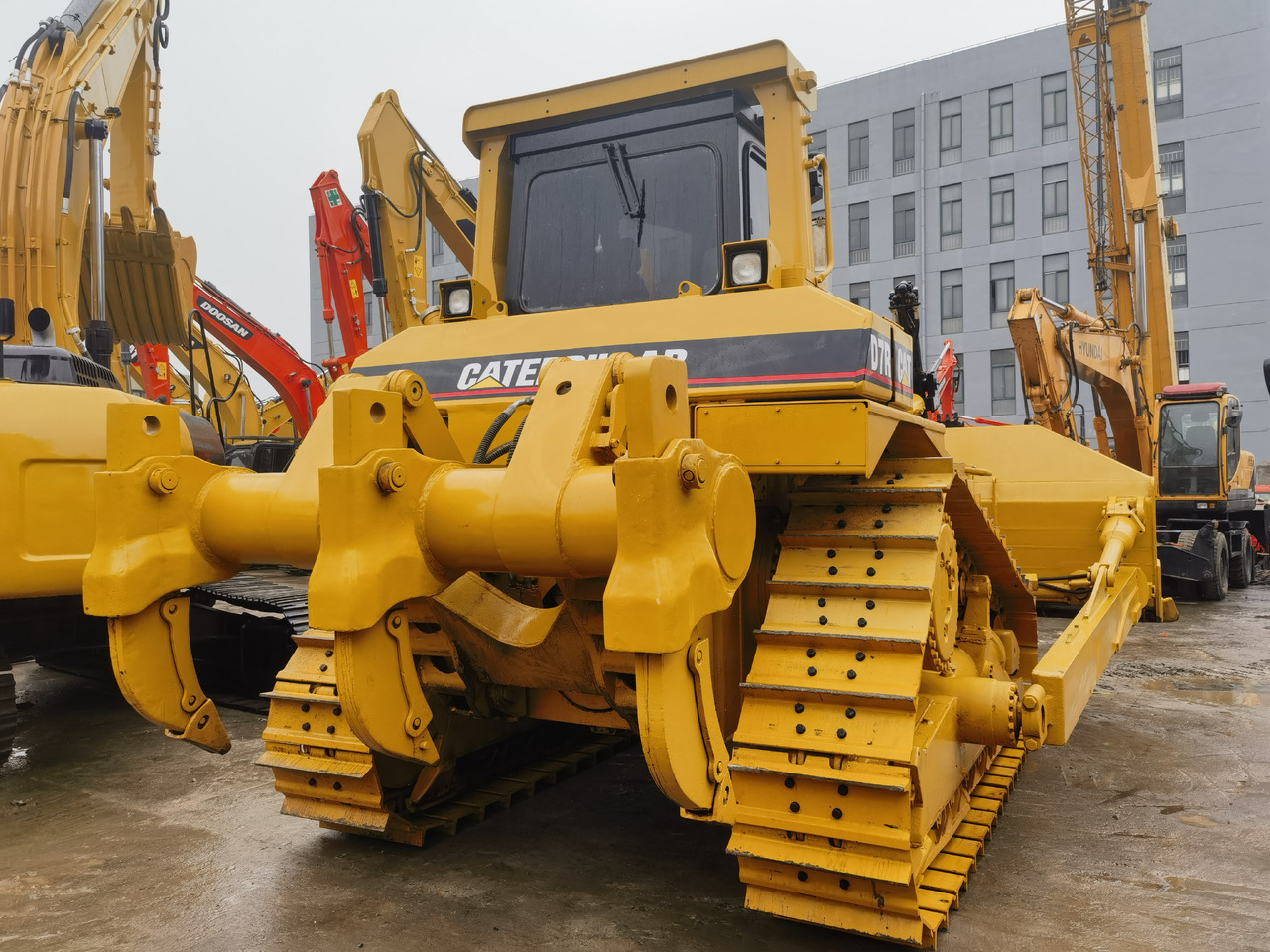 CAT D7R Bulldozer - Máy ủi: hình 5 CAT D7R Bulldozer - Máy ủi: hình 5