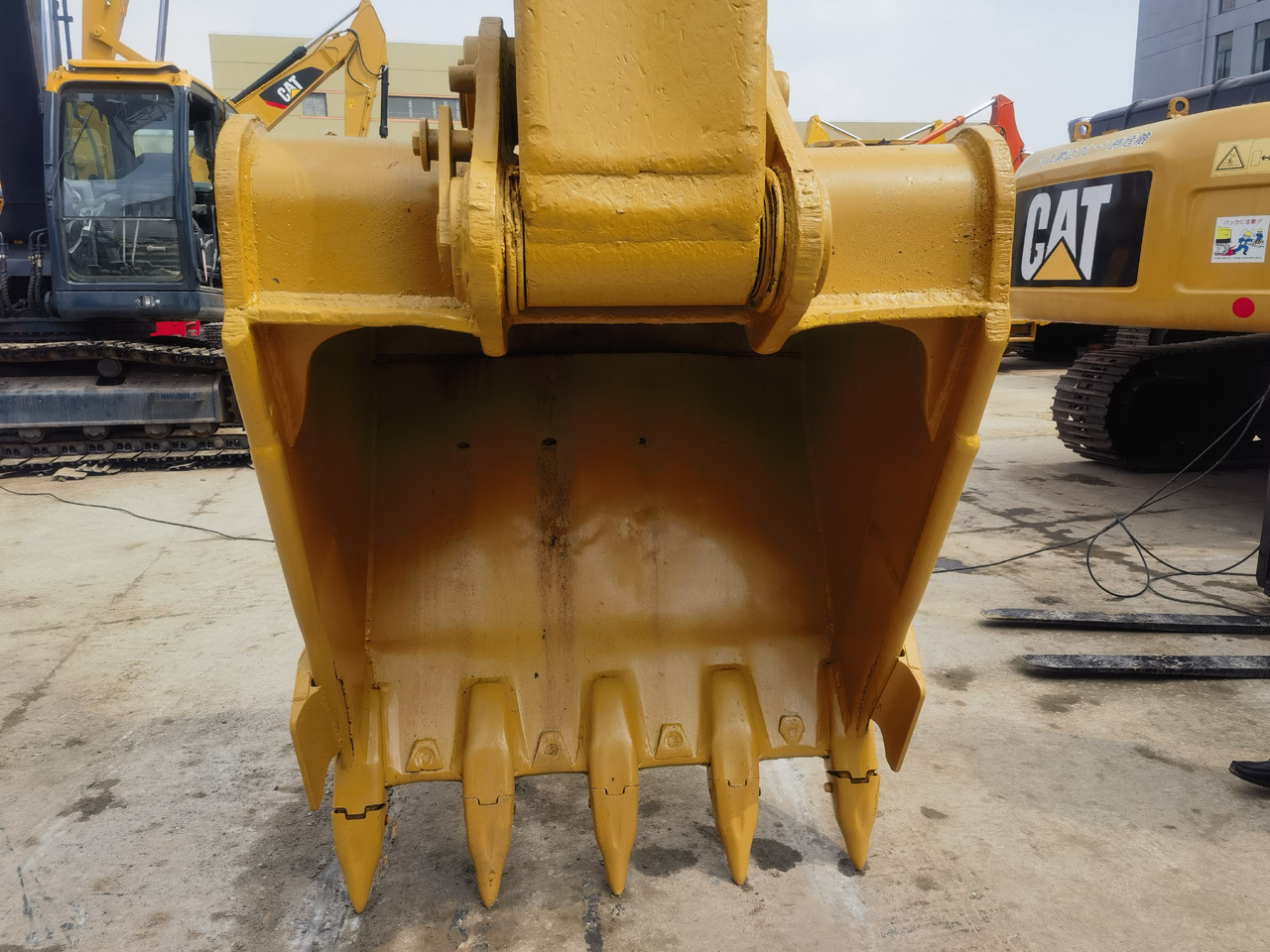 CATERPILLAR CAT 325D Excavator - Máy xúc bánh xích: hình 5 CATERPILLAR CAT 325D Excavator - Máy xúc bánh xích: hình 5