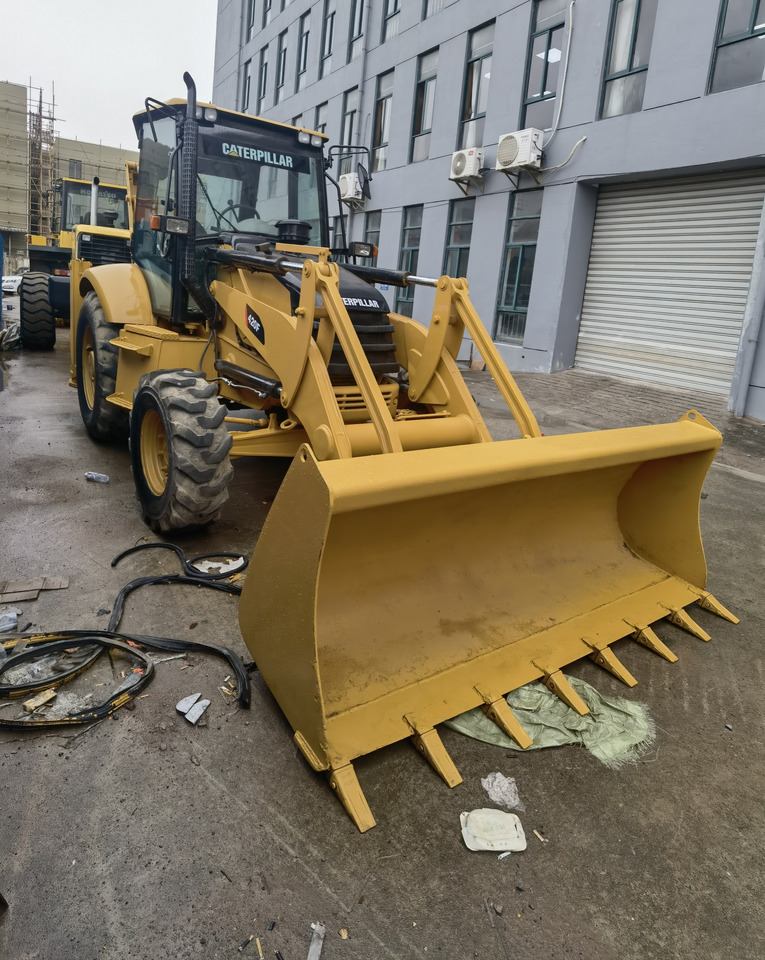 Cat 420F backhoe loader - Máy xúc trước múc sau: hình 4 Cat 420F backhoe loader - Máy xúc trước múc sau: hình 4