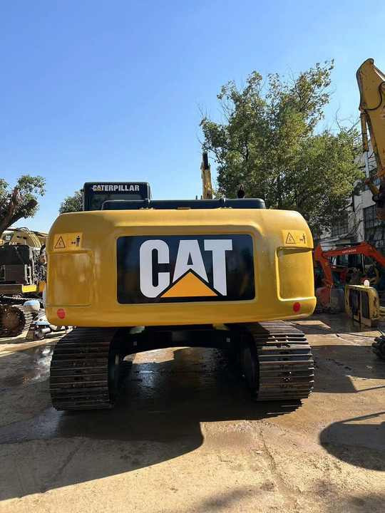 Cheap used excavators machine cat 320d2 for sale caterpillar machinery used excavator caterpillar - Máy xúc bánh xích: hình 3 Cheap used excavators machine cat 320d2 for sale caterpillar machinery used excavator caterpillar - Máy xúc bánh xích: hình 3