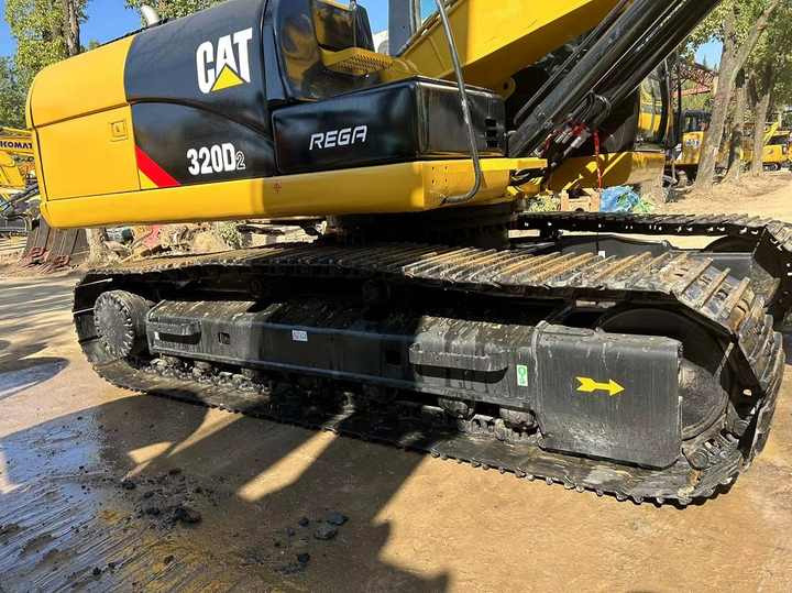 Cheap used excavators machine cat 320d2 for sale caterpillar machinery used excavator caterpillar - Máy xúc bánh xích: hình 5 Cheap used excavators machine cat 320d2 for sale caterpillar machinery used excavator caterpillar - Máy xúc bánh xích: hình 5