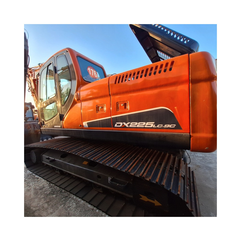 Doosan Dx225LC-9C Crawler Excavator - Máy xúc bánh xích: hình 3 Doosan Dx225LC-9C Crawler Excavator - Máy xúc bánh xích: hình 3