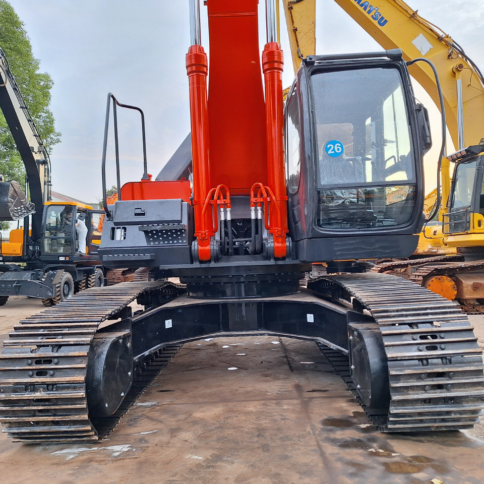 Hitachi ZX350G Excavator - Máy xúc bánh xích: hình 3 Hitachi ZX350G Excavator - Máy xúc bánh xích: hình 3