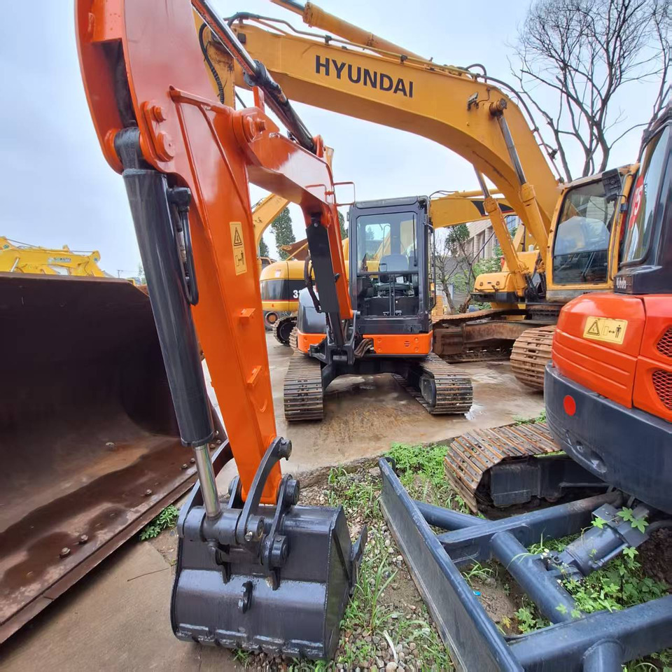 Hitachi ZX50 Excavator - Máy xúc bánh xích: hình 5 Hitachi ZX50 Excavator - Máy xúc bánh xích: hình 5