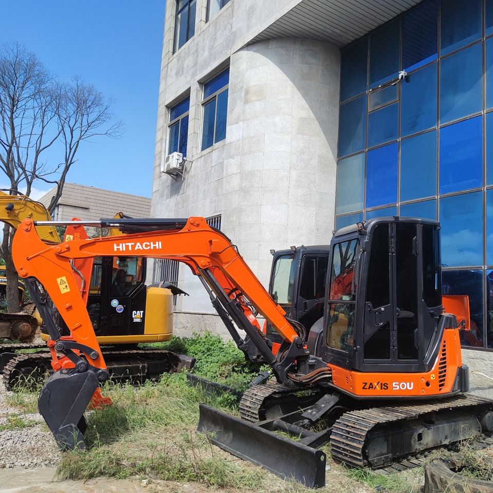 Hitachi ZX50U Excavator - Máy xúc bánh xích: hình 5 Hitachi ZX50U Excavator - Máy xúc bánh xích: hình 5