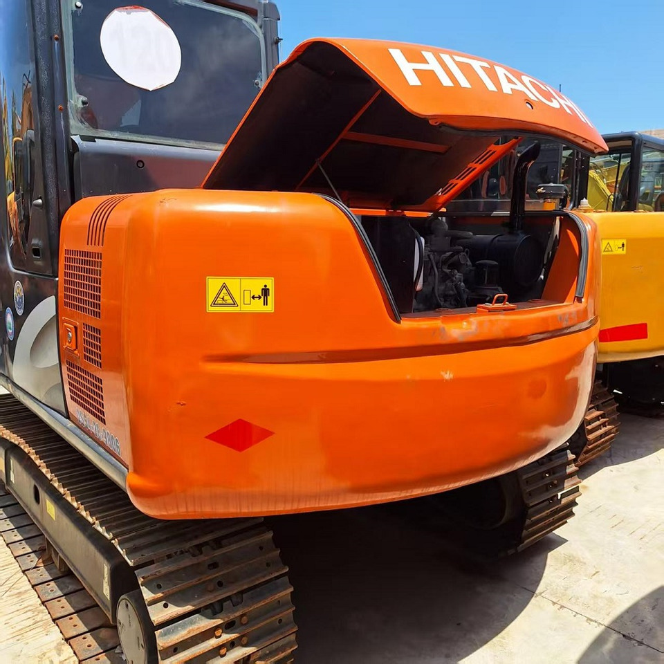 Hitachi ZX70 Excavator - Máy xúc bánh xích: hình 4 Hitachi ZX70 Excavator - Máy xúc bánh xích: hình 4