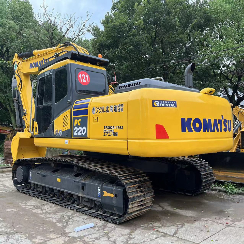 Komatsu PC220-8 Excavator - Máy xúc bánh xích: hình 1 Komatsu PC220-8 Excavator - Máy xúc bánh xích: hình 1