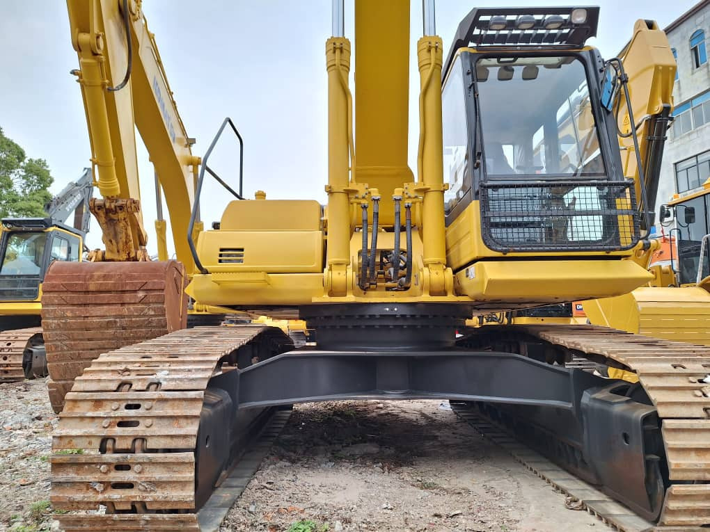 Komatsu PC350-8 excavator - Máy xúc bánh xích: hình 4 Komatsu PC350-8 excavator - Máy xúc bánh xích: hình 4