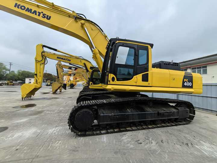 Komatsu PC400 -8 - Máy xúc bánh xích: hình 1 Komatsu PC400 -8 - Máy xúc bánh xích: hình 1