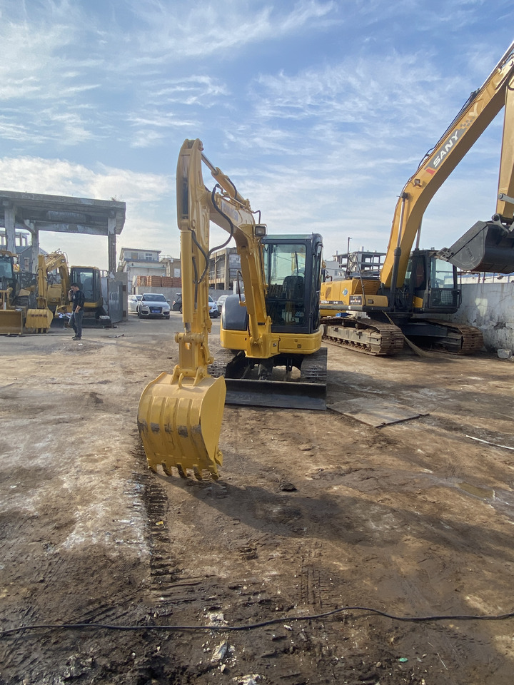 Komatsu PC55MR - Máy xúc mini: hình 3 Komatsu PC55MR - Máy xúc mini: hình 3