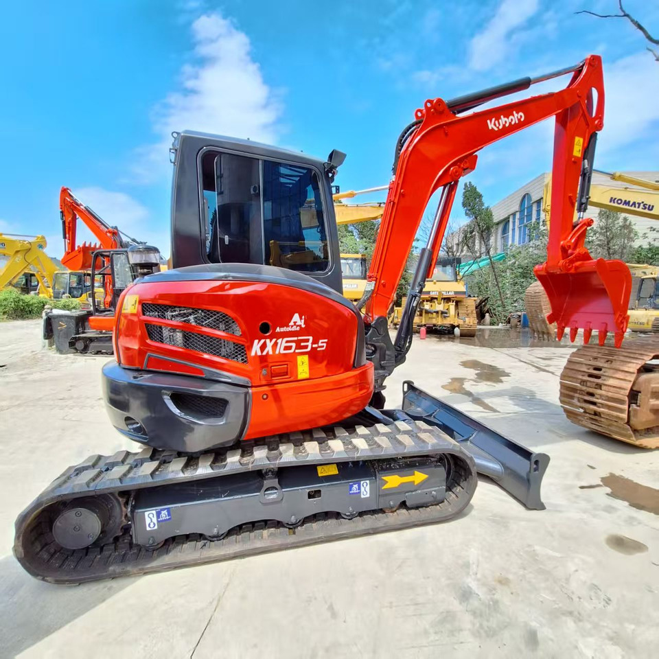 Kubota KX163-5 Excavators - Máy xúc bánh xích: hình 2 Kubota KX163-5 Excavators - Máy xúc bánh xích: hình 2