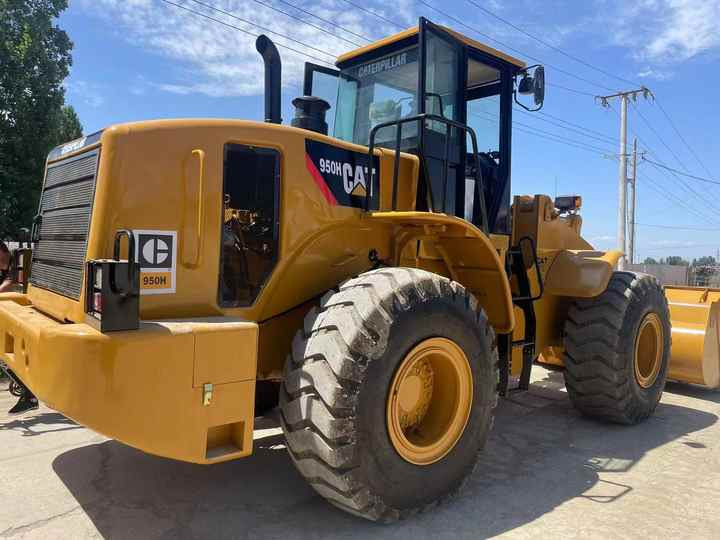 Original Japan Nearly new Used CAT/catapillar second hand 950H loader for sale - Máy xúc lật bánh lốp: hình 4 Original Japan Nearly new Used CAT/catapillar second hand 950H loader for sale - Máy xúc lật bánh lốp: hình 4