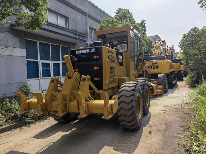 Original Japan caterpillar used motor grader 140H for sale CAT 140H 120H 120K second hand grader - Máy san: hình 2 Original Japan caterpillar used motor grader 140H for sale CAT 140H 120H 120K second hand grader - Máy san: hình 2