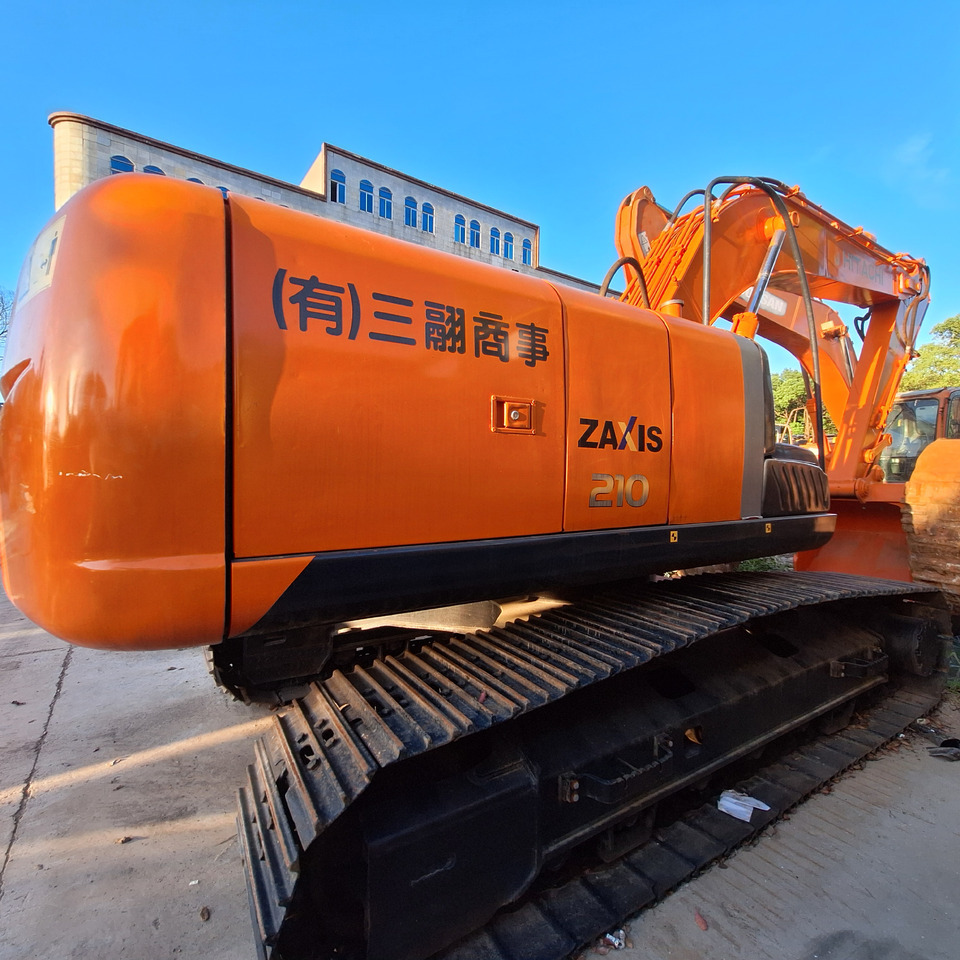 Second hand Hitachi ZX210 excavator - Máy xúc: hình 2 Second hand Hitachi ZX210 excavator - Máy xúc: hình 2