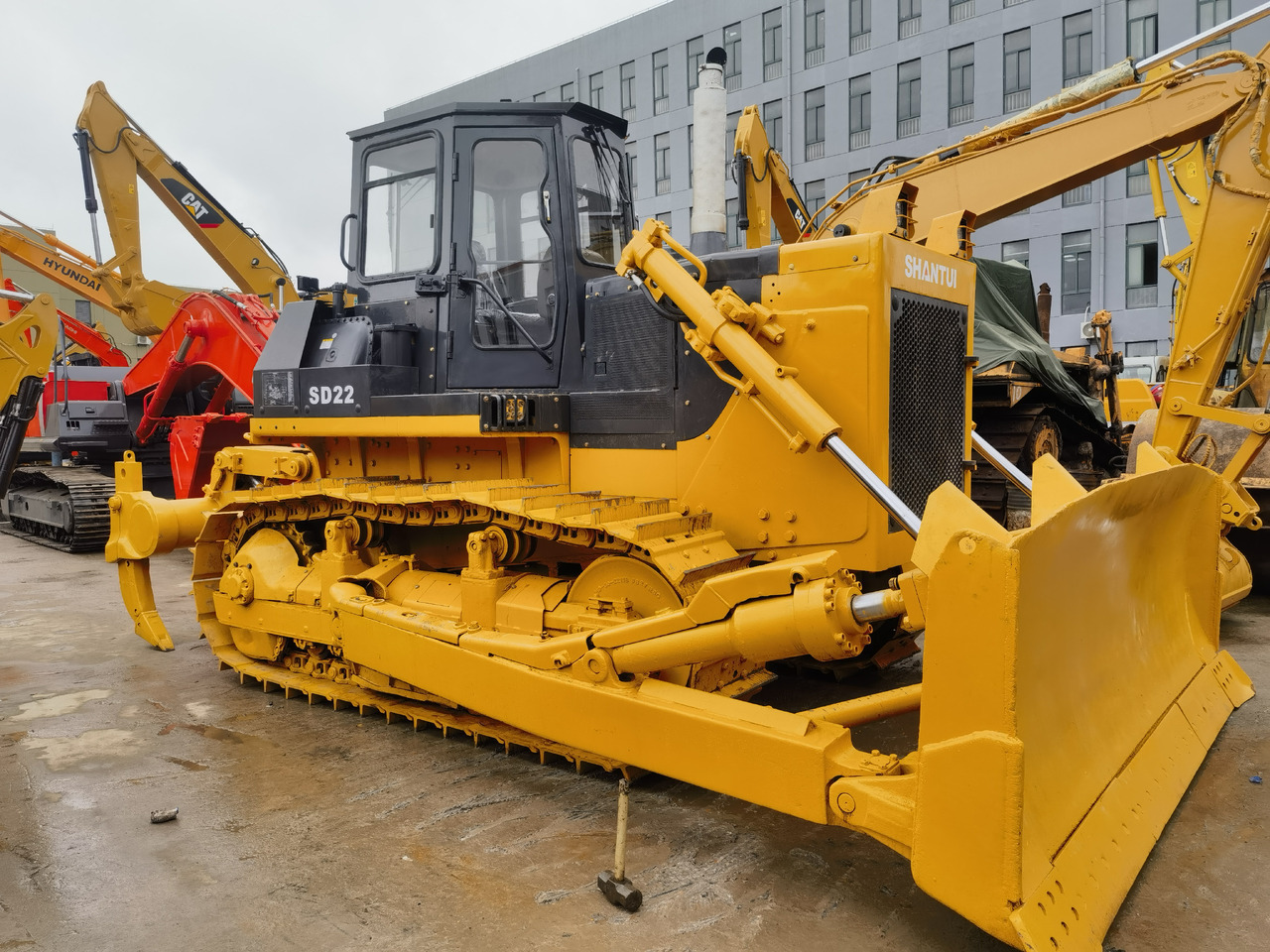 Shantui SD22 bulldozer - Máy ủi: hình 2 Shantui SD22 bulldozer - Máy ủi: hình 2