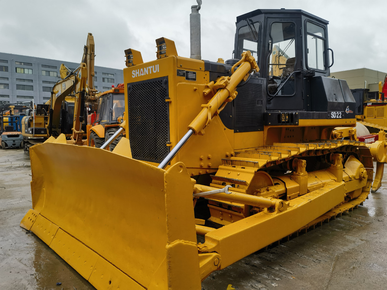 Shantui SD22 bulldozer - Máy ủi: hình 1 Shantui SD22 bulldozer - Máy ủi: hình 1