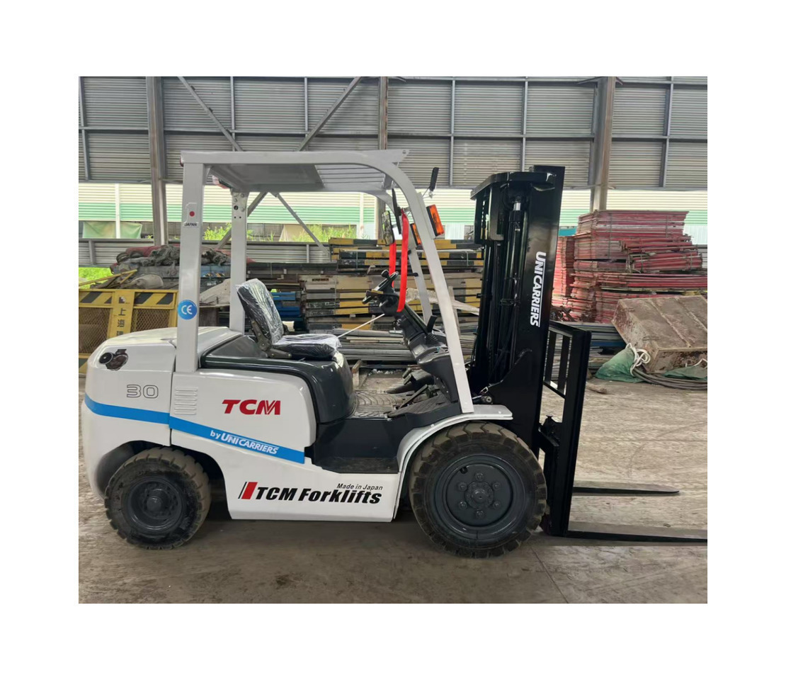TCM FD30 Forklift - Xe nâng diesel: hình 1 TCM FD30 Forklift - Xe nâng diesel: hình 1