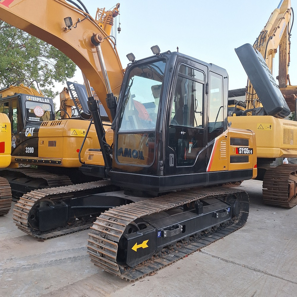 Used SANY 135c Excavator - Máy xúc bánh xích: hình 2 Used SANY 135c Excavator - Máy xúc bánh xích: hình 2