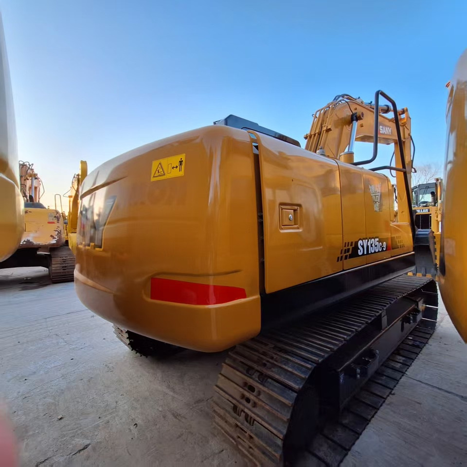 Used SANY 135c Excavator - Máy xúc bánh xích: hình 5 Used SANY 135c Excavator - Máy xúc bánh xích: hình 5