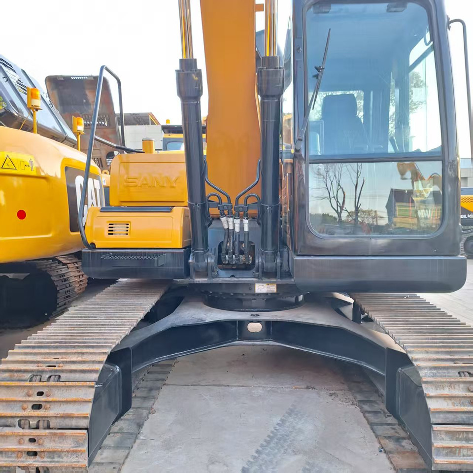 Used SANY 135c Excavator - Máy xúc bánh xích: hình 4 Used SANY 135c Excavator - Máy xúc bánh xích: hình 4