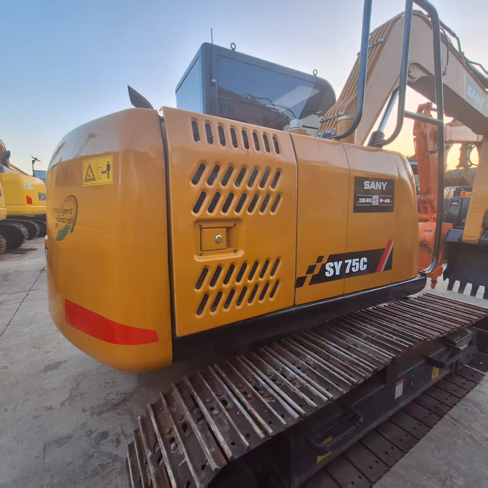 Used SANY 75c Excavator - Máy xúc bánh xích: hình 5 Used SANY 75c Excavator - Máy xúc bánh xích: hình 5