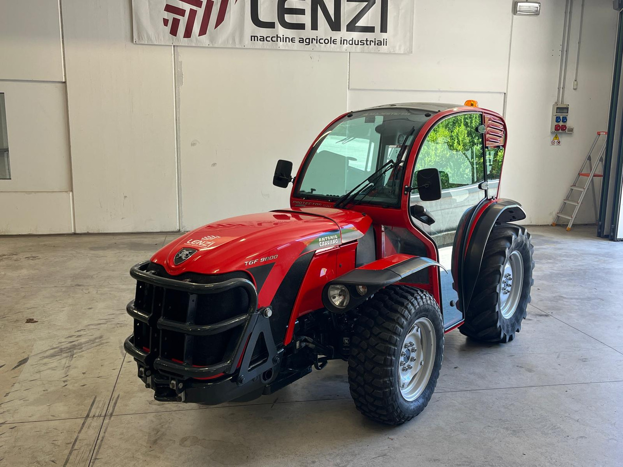 ANTONIO CARRARO TGF 9800 - Máy cày: hình 2 ANTONIO CARRARO TGF 9800 - Máy cày: hình 2