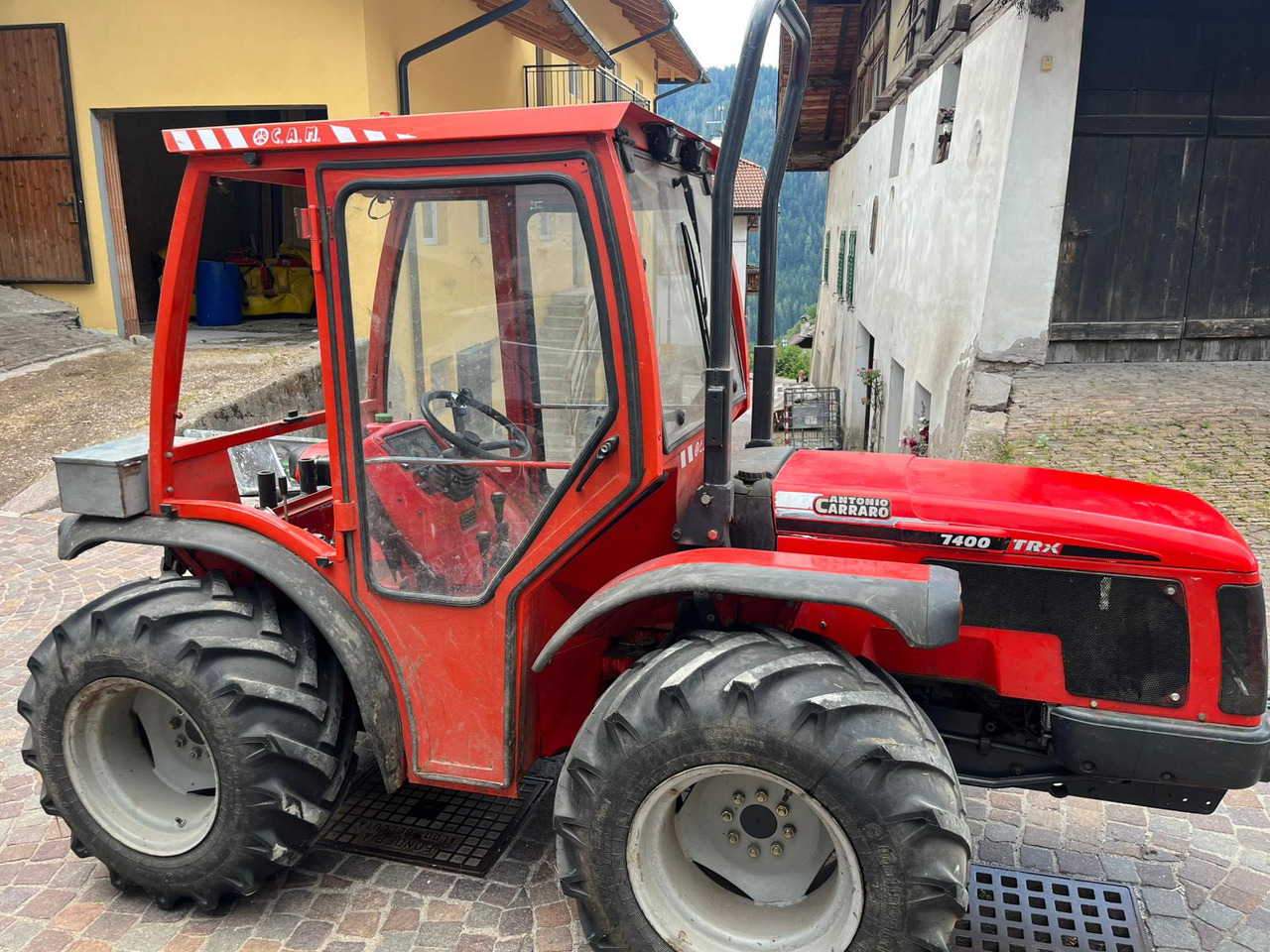 ANTONIO CARRARO TRX 7400 - Máy cày: hình 5 ANTONIO CARRARO TRX 7400 - Máy cày: hình 5