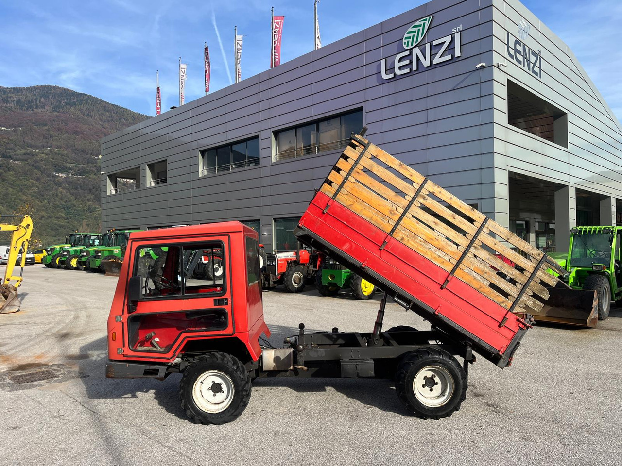 MOTOAGRICOLA CARON 760 - Tiện ích/ Xe đặc dụng, Xe ben: hình 4 MOTOAGRICOLA CARON 760 - Tiện ích/ Xe đặc dụng, Xe ben: hình 4